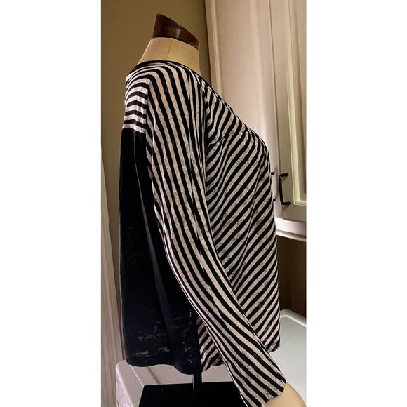 ANTHROPOLOGIE Small Womens Top Striped Lightweight Long Sleeve Black Casual - Picture 2 of 7